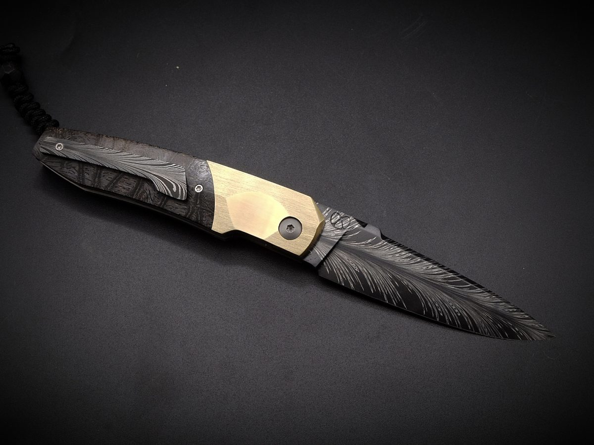 "Typhon 2.0" Afzelia / plume